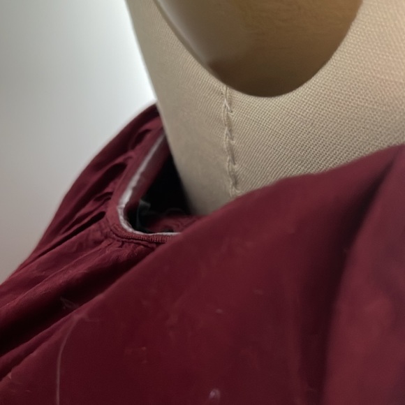 H&M Burgundy Strapless Scallop Embroidered Romper Size 12 - Picture 5 of 12